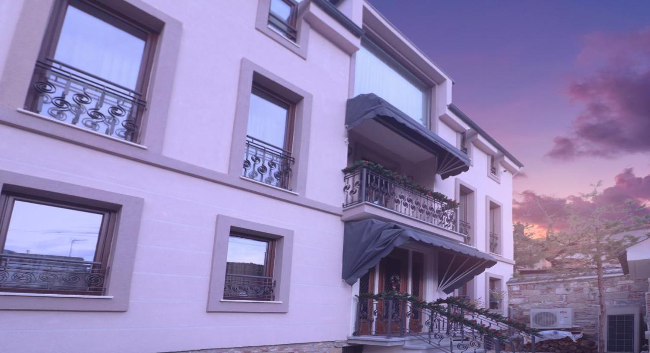 Ne Kroi Korce Exterior photo